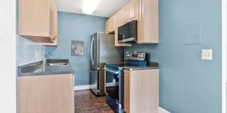 1005 CHILLUM Road Gallery 13