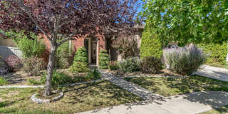 South Town Fully Furnished Home! Gallery 6