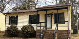 MOVE IN SPECIAL: 3 Bedroom, 2 Bathroom House in High Point! Gallery 1
