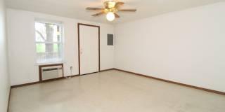 654 West Adams Street Gallery 3