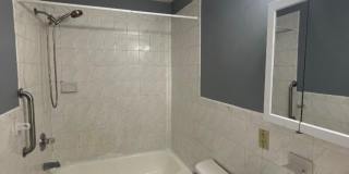 87 1St St Gallery 10