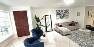 619 Kensington Place Gallery 9