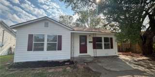 2111 E Red River Street Gallery 1