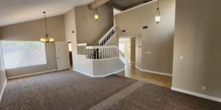 Gorgeous 4 Bedroom corner lot home Gallery 7
