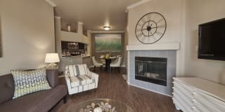 Monte Vista Gallery 14