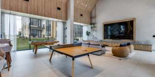 Azola Avery Centre Gallery 28