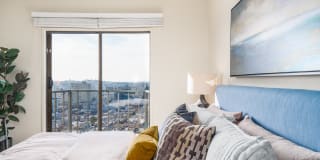 Nob Hill Tower Gallery 16