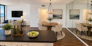 7100 SUNSHINE SKYWAY Lane S Gallery 5