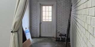 710 Crockett Street Gallery 7