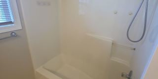 Spacious 4-Bedroom Pet-Friendly Home with Garage and Hardwood Floors Gallery 15