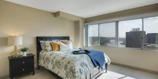 Kellogg Square Apartments Gallery 13