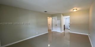 949 W KALMIA DRIVE Gallery 1