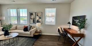 The Bungalows on the Lake - Block C Gallery 306