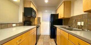 Updated 2 Bedroom off Guadalupe! 3815 Guadalupe Gallery 6