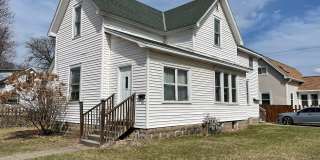 A Sweet Spot in La Crosse – 2 Bedrooms Await Gallery 1