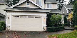 Luxurious 4 Bed Sammamish Home! Gallery 1