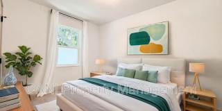 724 Ellwood Avenue Gallery 25