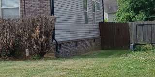 3 Bedroom 2 Bathroom Home!! Gallery 7