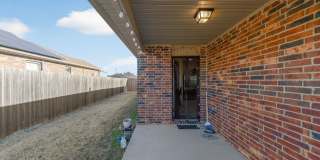 Charming home in Bentonville School District Gallery 18
