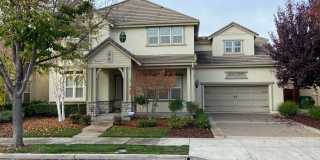 5 Bed | 4 Bath | 3,800 Sq Ft — Beautiful Windemere Home! 5 Bed | 4 Bath | 3,800 Sq Ft — Beautiful Windemere Home! Gallery 1