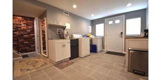 8018 CHELWYNDE Avenue Gallery 16