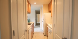 Columbia View Gallery 8