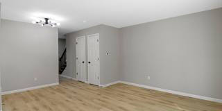 The Riverside Apartment Homes Gallery 4