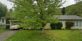 Cute 2-bedroom 1 bath home - 841 W Fairhaven Gallery 1