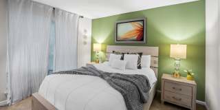 University Ridge Apartments Gallery 16