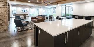 400 Element Gallery 13