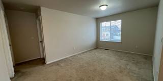 Beautiful Home in Windsor Gallery 17