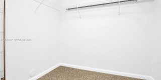 900 SW 142nd Ave Gallery 21