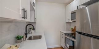 538 Linwood Avenue Gallery 5