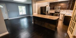 4 Bedroom/2 Bath Home in FSU Area Gallery 11