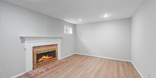 299 S PICKETT Street Gallery 35