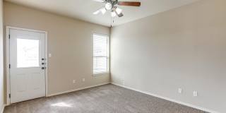 Beautiful 3 Bedroom Townhome Located in Georgetown, TX! Gallery 23
