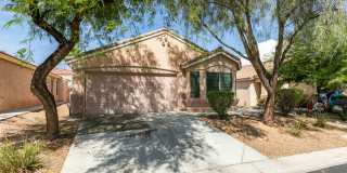 Beautiful 3 bedroom home near South Summerlin! Gallery 1