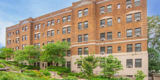 1900 Lamont Gallery 11