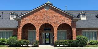 42855 Garfield Gallery 1