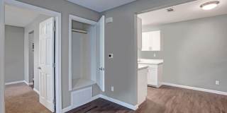 The Henley Apartment Homes Gallery 24