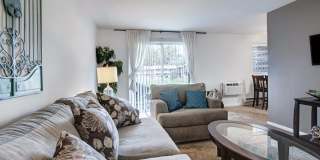 Silver Lake Manor Gallery 4