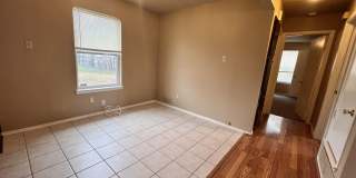 Great 3 bedroom in Killeen with washer and dryer connections and brand new carpet. Gallery 6