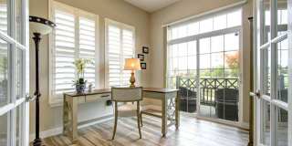 Spacious 3 BDR Townhome on Golf Course Gallery 8
