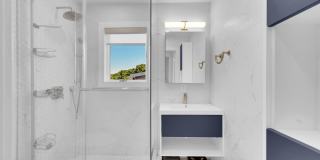 637 Beacon Boulevard Gallery 27