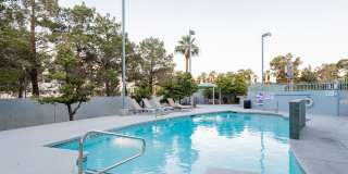 Fully Furnished High Rise with Wynn Golf Course Views! Gallery 11