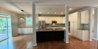 High Quality and Impeccable Gallery 3