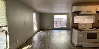 1516 N. Brook Ct. Gallery 6