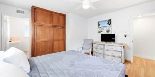 Furnished Balboa Peninsula Point Cottage Home | Available November 1st – April 30th Furnished Balboa Peninsula Point Cottage Home | Available November 1st – April 30th Gallery 16
