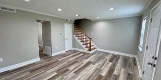 2846 Walton Way Gallery 9
