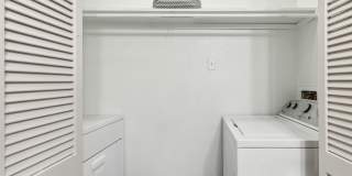 Vintage at 18th Street Gallery 82